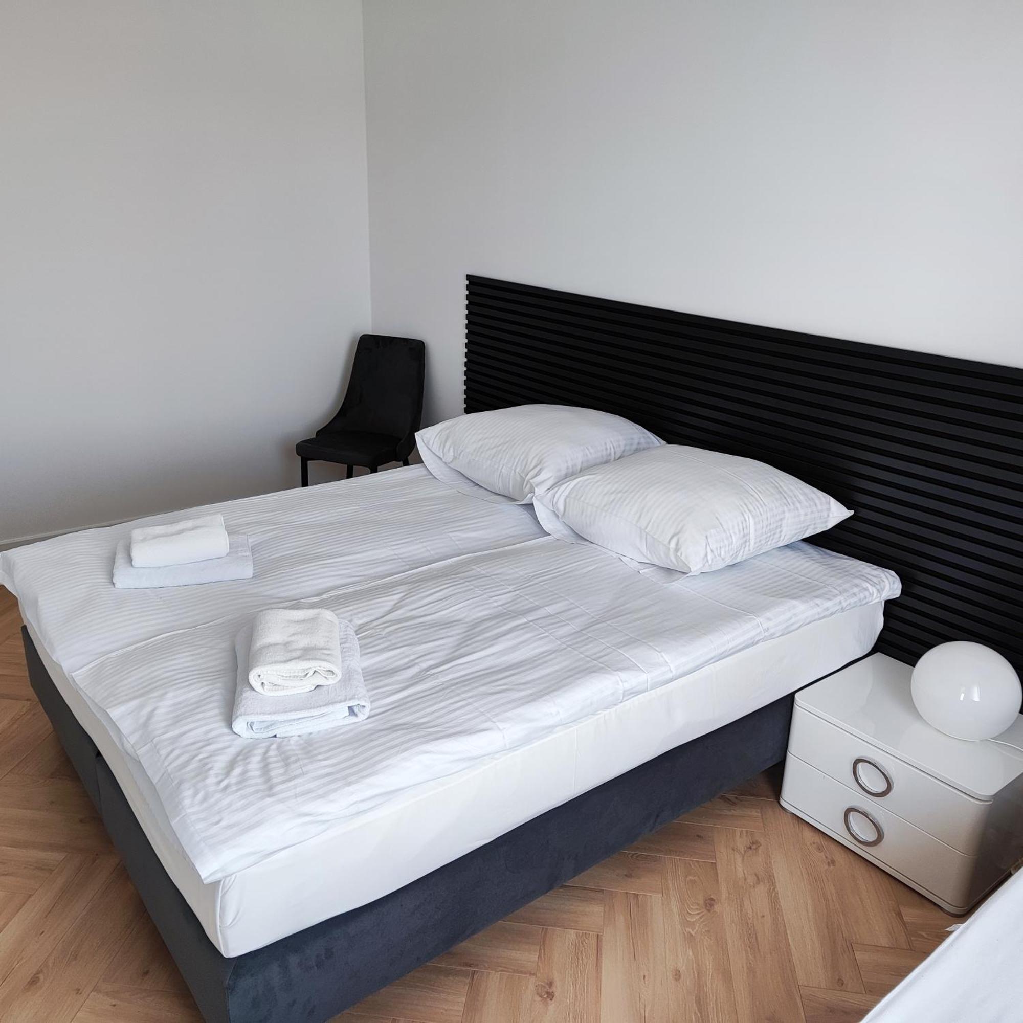Sleepy3City Plac Unii Gdynia Ngoại thất bức ảnh